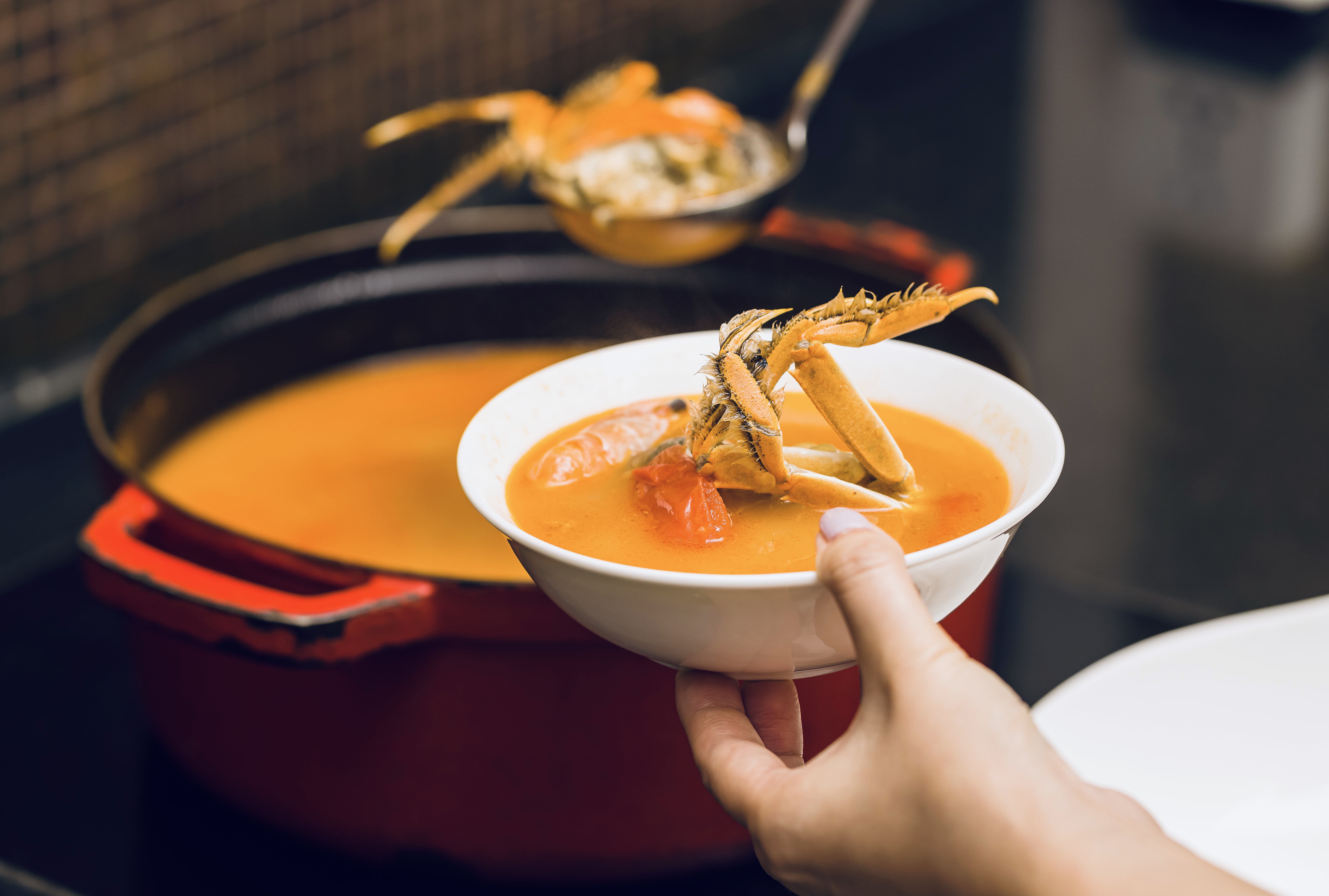 上海 | 扬子江丽笙精选酒店推出“纵横四海”感“蟹”季自助盛宴