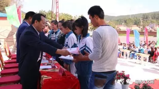 我用这些来证明我是满洲人