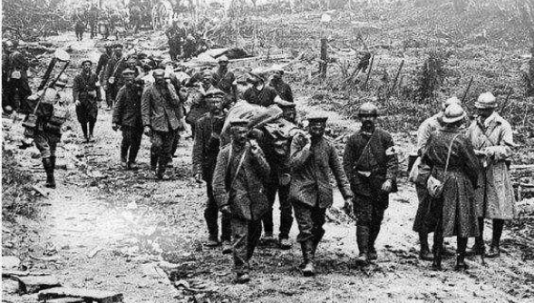 一战最美双面女间谍：性感尤物，身材妖娆，被