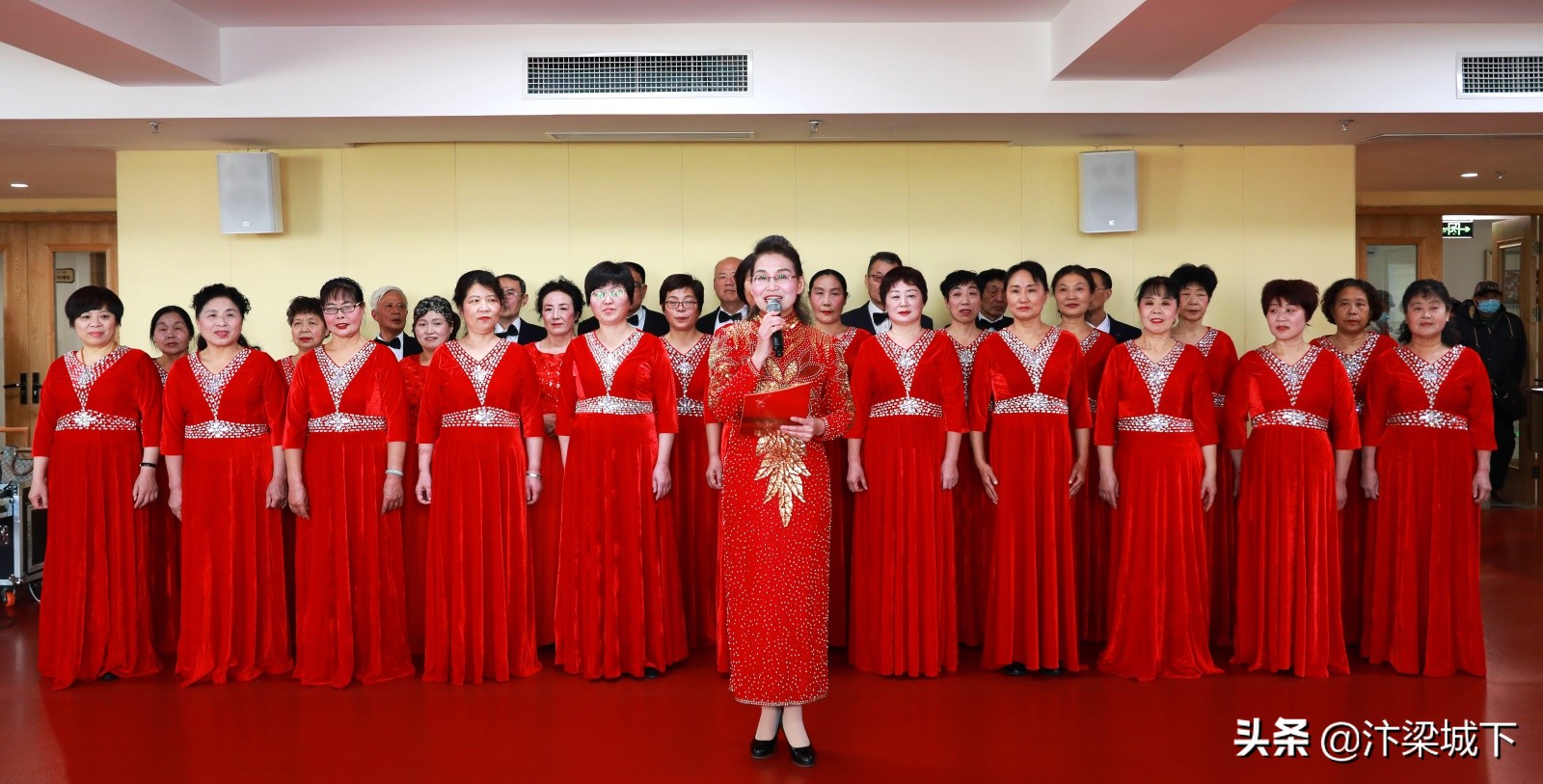汴梁艺术｜开封市文化馆宋韵艺术团举行新年新诗会