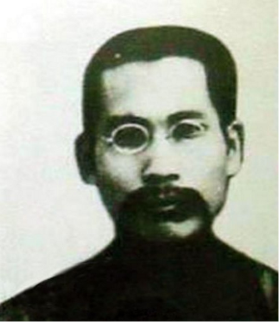 1967年，校长张干病逝前，对儿子说：给毛主席写信，说我对不起他