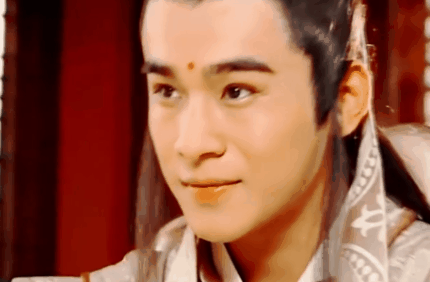 “选美”天花板严屹宽的成名史，及被“富婆包养”的疑云