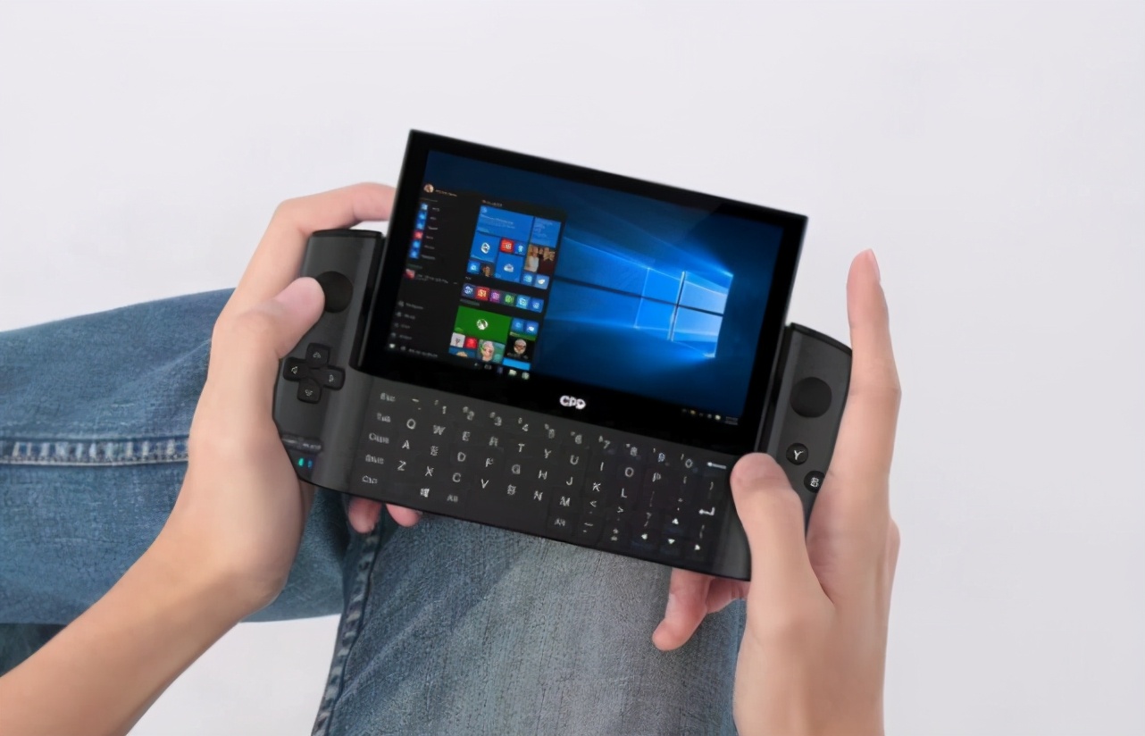让人心动的新款掌机，GPD WIN 3性能不俗