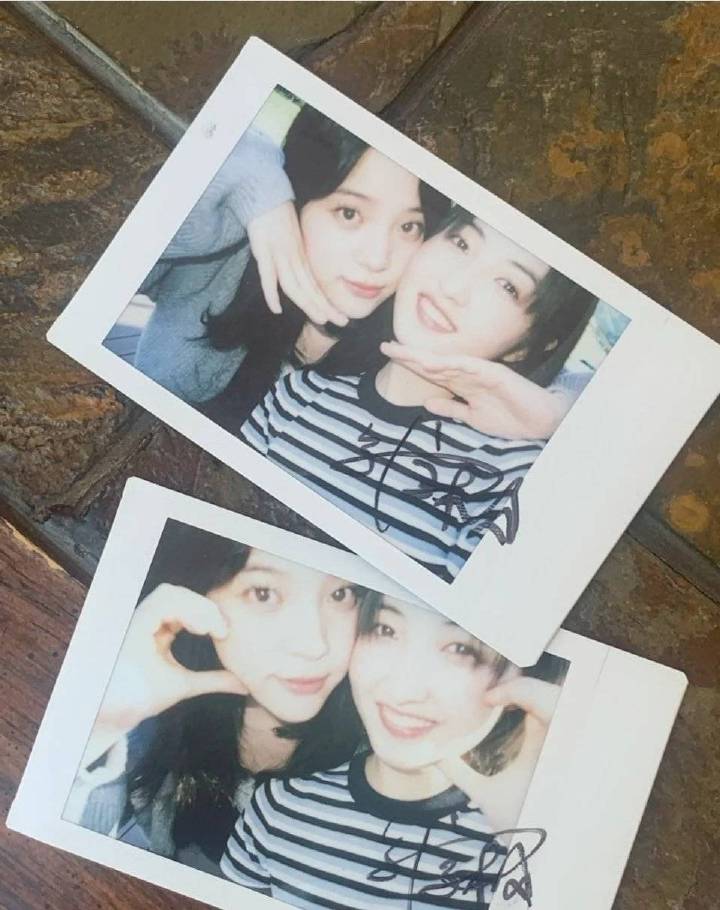 Ouyang Nana & Zhang Zifeng combined on the cover, netizens: pretend - iNEWS