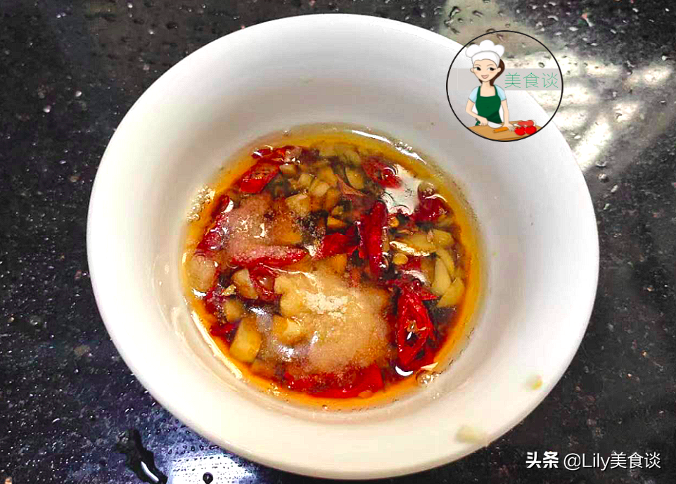 图片[7]-凉拌莴笋叶做法步骤图 别不懂吃-起舞食谱网