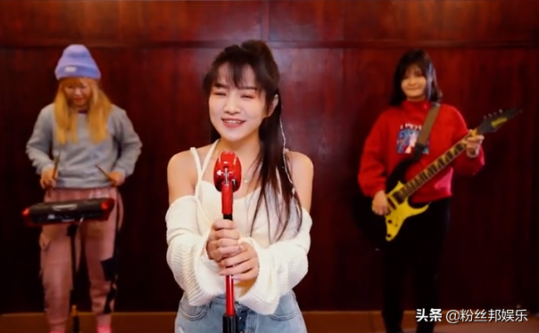 文儿网红“造星”梦失败，这一路全是质疑否定