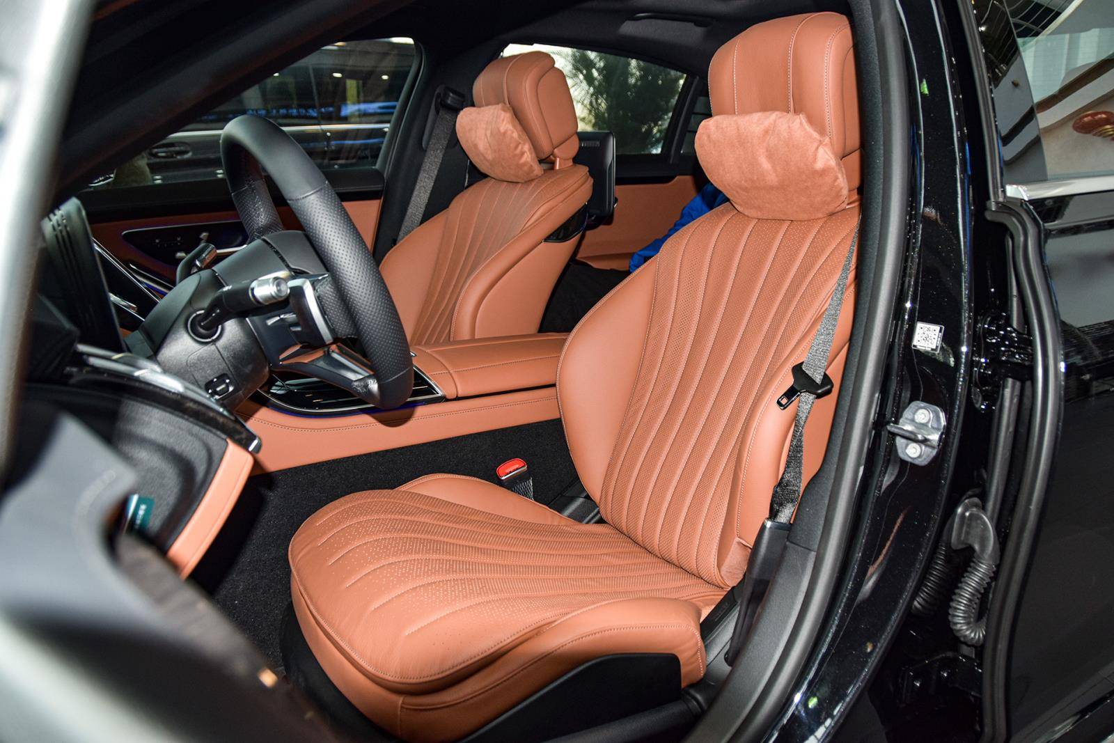 放心跟随2021款奔驰s500s450s400现车