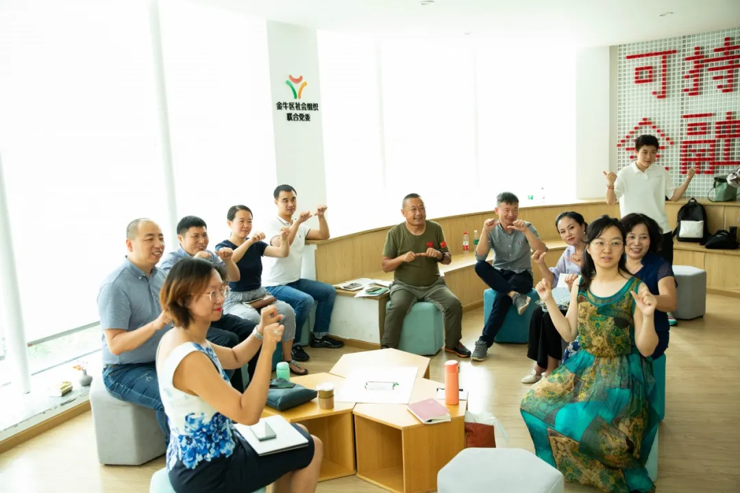 “可持续农业——社会企业金融工作坊”完美落幕
