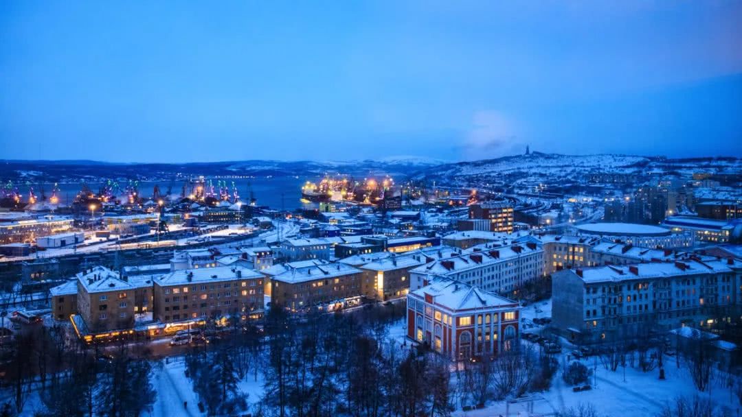 北極向北，邂逅一場絕美極光