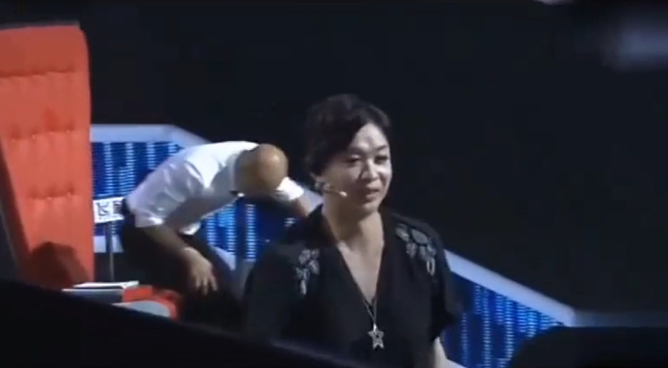 看完乐嘉的老婆，再看涂磊的老婆，一个才女，