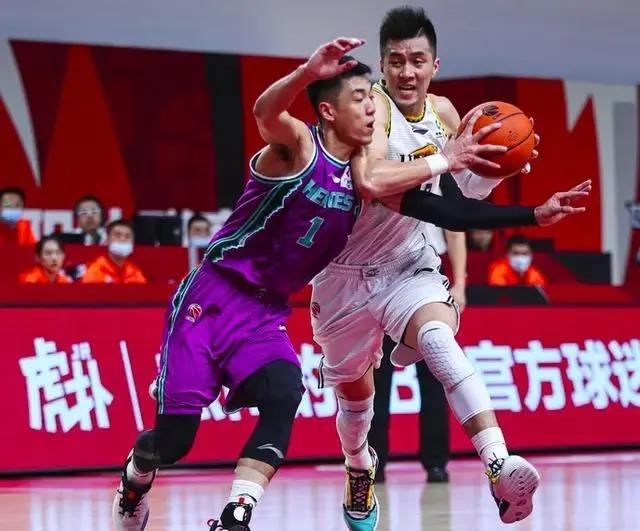 辽鲁大战再次上演，张庆鹏球衣退役引发回忆
