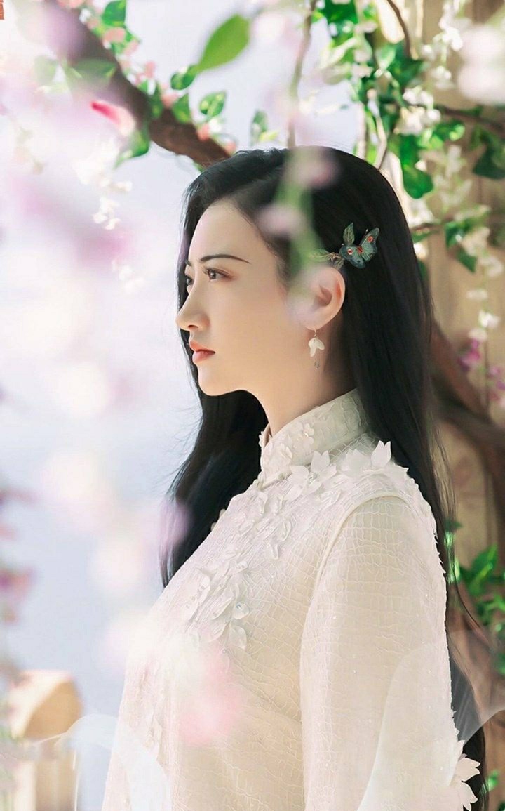 Zhang Binbin dispatch: Come across is put, we combine a film together, netizen: The first think Guan Xuan