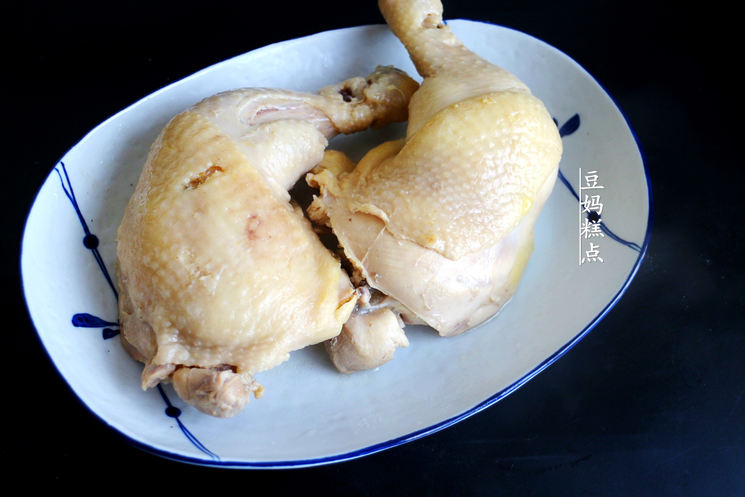 于謙老師的“白切雞”，我第1次做就成功了，過年下酒超讚