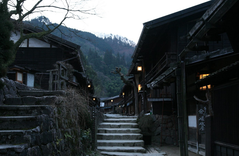 安倍辞职原因公布！战后以来日本如何应对“危机”？