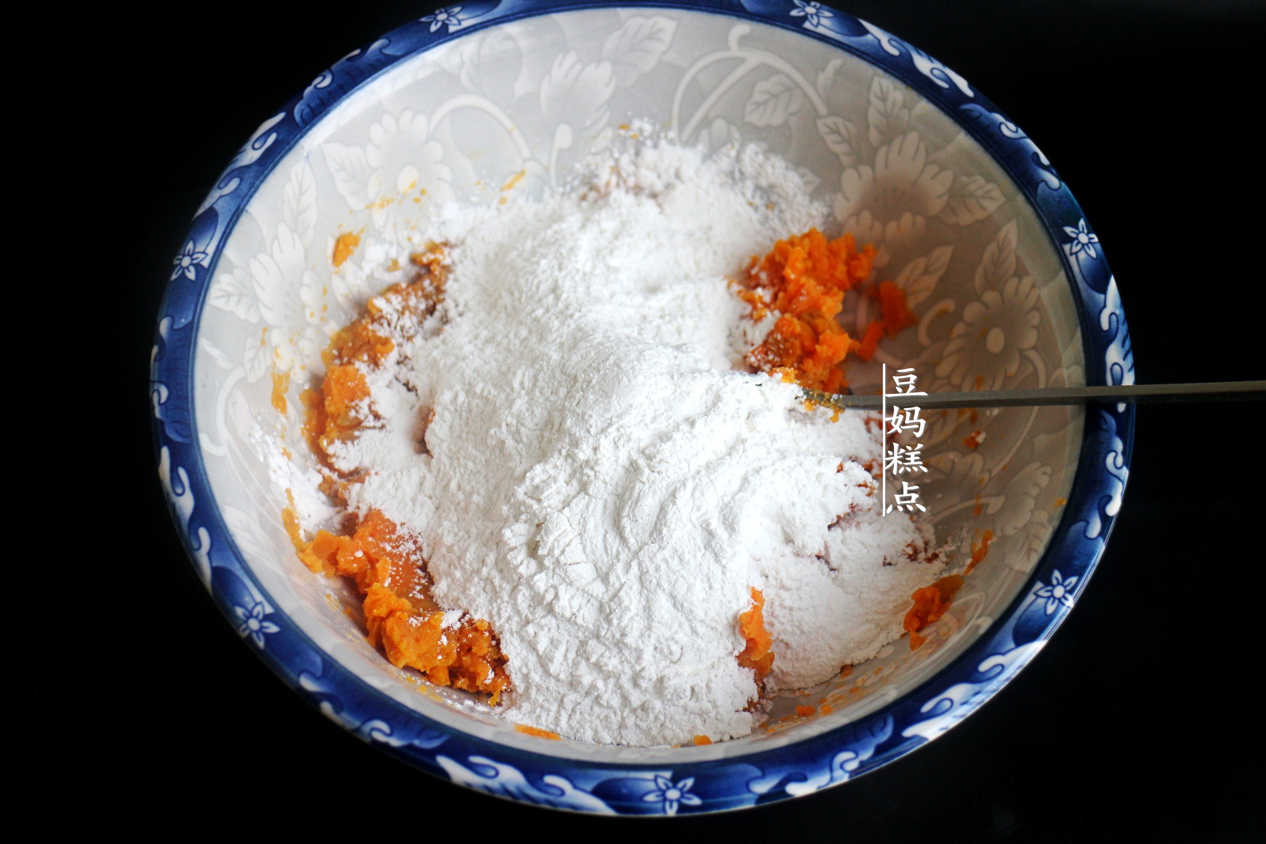 零失敗的，紅薯餅做法，軟糯香甜不發膩，太好吃了