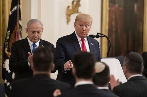 白宫秘密文件不慎泄露，特朗普态度180度转变，