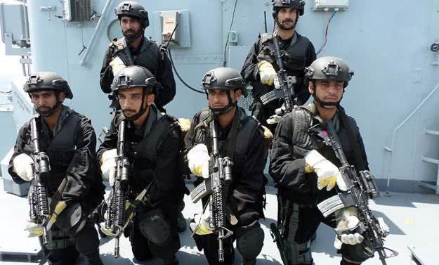 这是想警告谁？41个国家公开支持印度，100多艘军