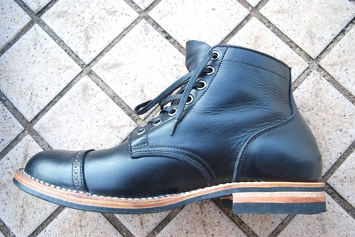 皮鞋上大家常说的松面到底是什么，我们来研究一下