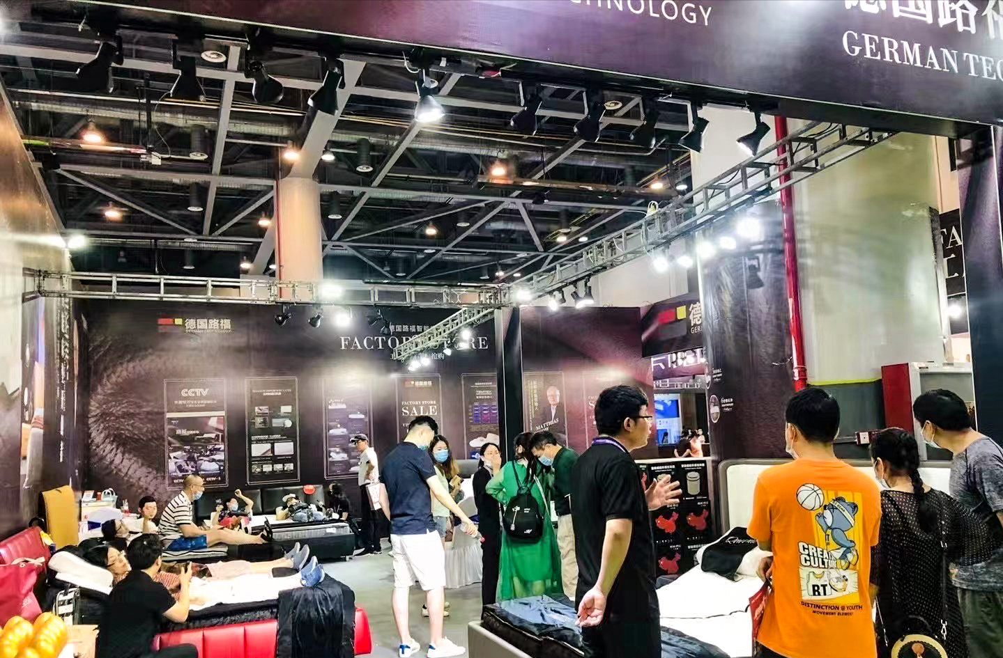 路福丨杭州家博會圓滿結(jié)束，現(xiàn)場火爆簽單不斷，再創(chuàng)新高
