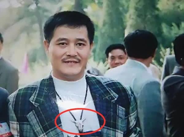 赵本山这么潮，20年前穿AJ，朱一龙、吴亦凡的潮