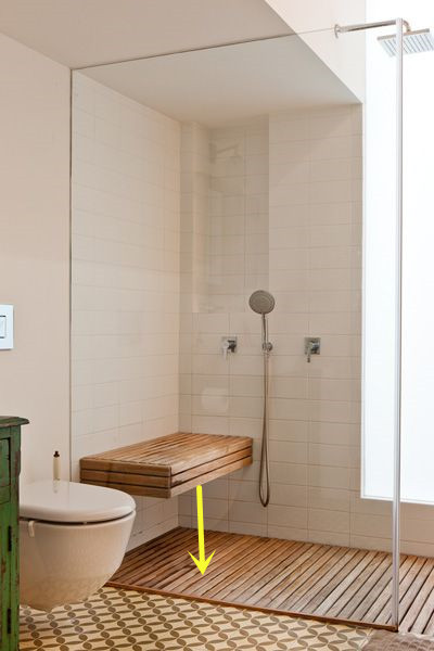 淋浴房再小，也建议大家装个洗浴凳，直接砌在墙上稳定又方便