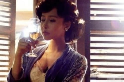 曾是红极一时的“国民媳妇”，却被王思聪一句