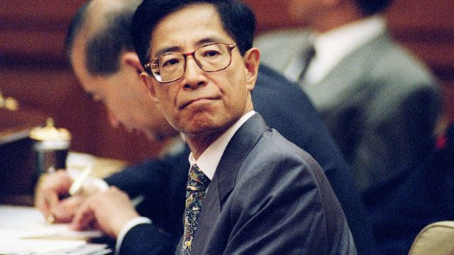 香港教协祸港48年终覆灭！司徒华埋下套狼杀招，侵吞5.25亿元自肥