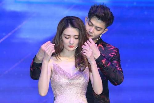 张铭恩为何忽然甩掉徐璐？参加综艺节目暴露花心本质，渣男实锤