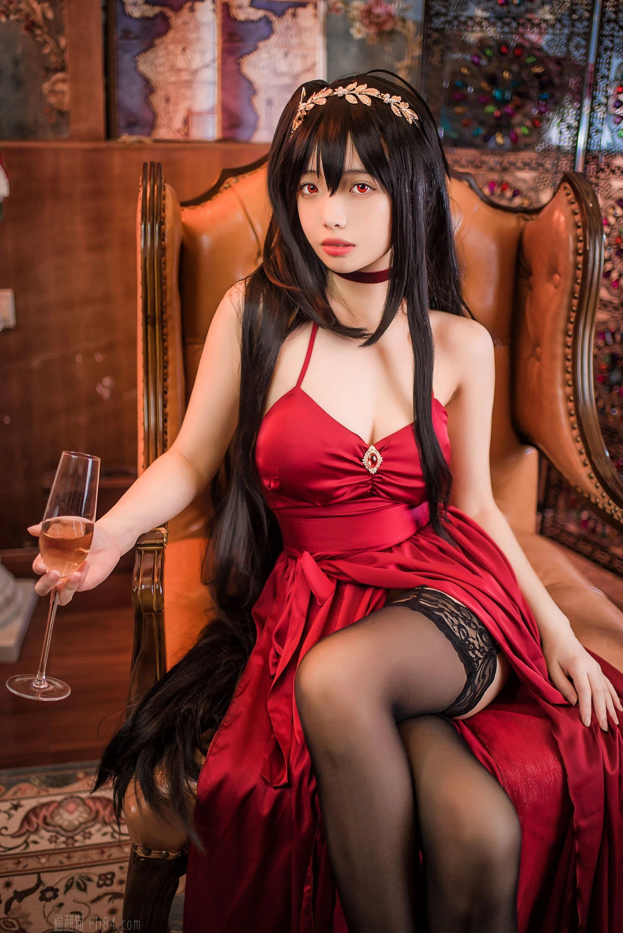 雯妹《碧蓝航线大凤礼服》[43p]