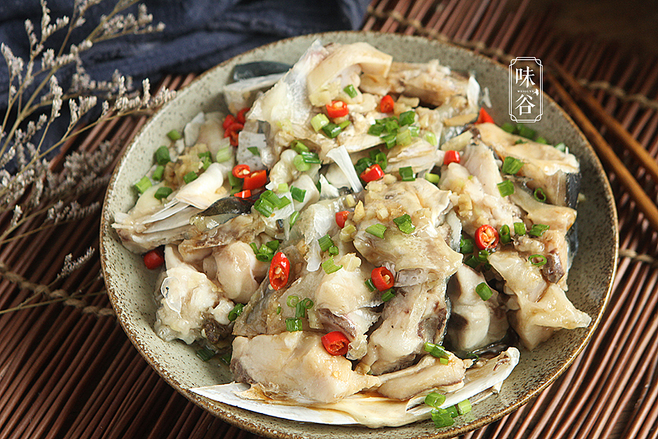 春天就饞這道菜，鮮嫩營養不上火，我家一周吃2次，貴也不能省