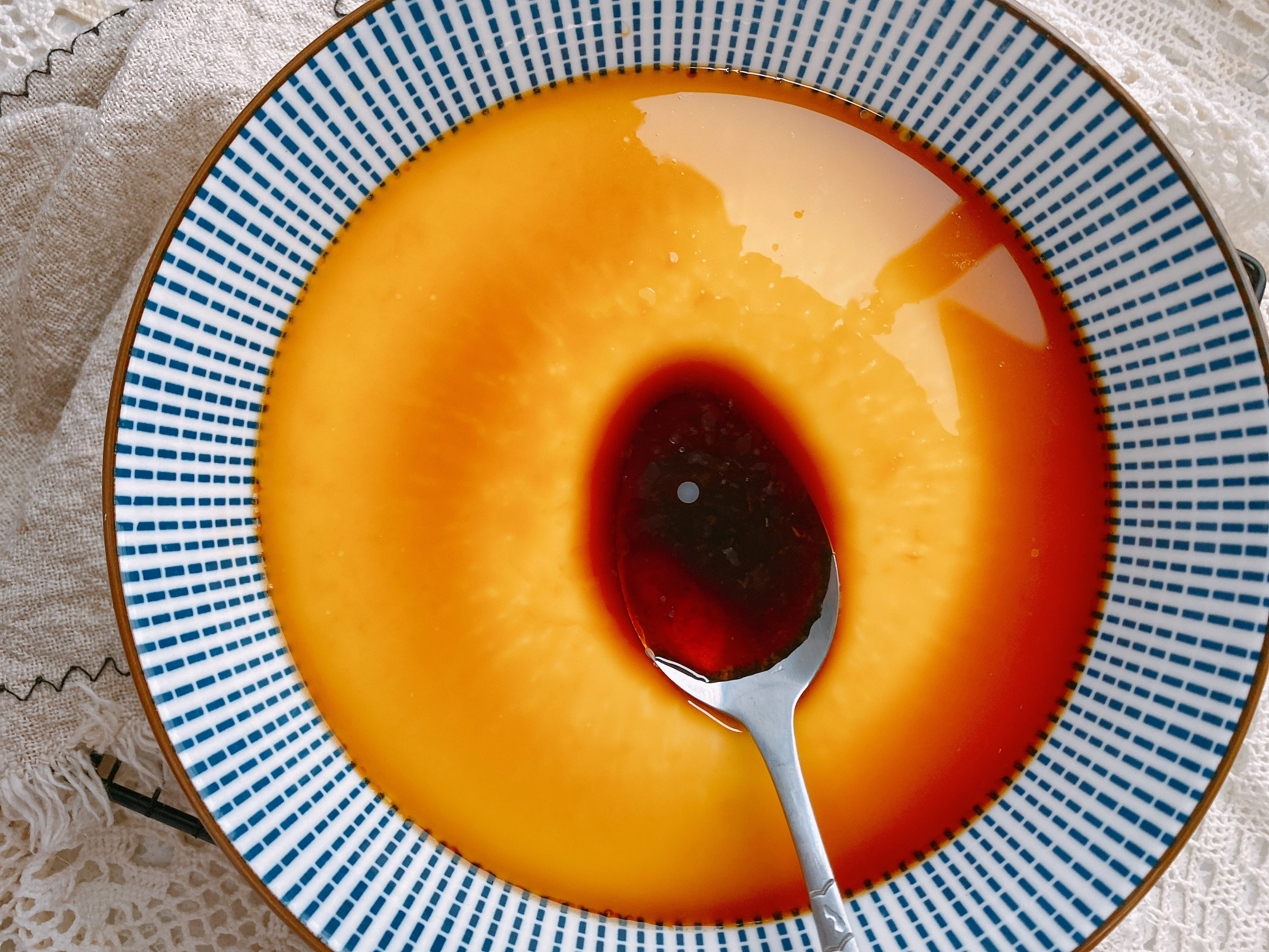 蒸蛋總失敗，牢記“4忌2放”，蒸好的蛋羹又滑又嫩，好吃到犯規