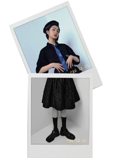 黄多多为出道铺路？再拍时尚大片略显成熟，5岁