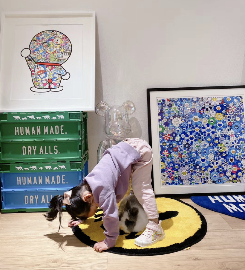 陳赫曬4歲女兒美照，雙腳可正反倒置骨骼清奇，被讚是練武奇才