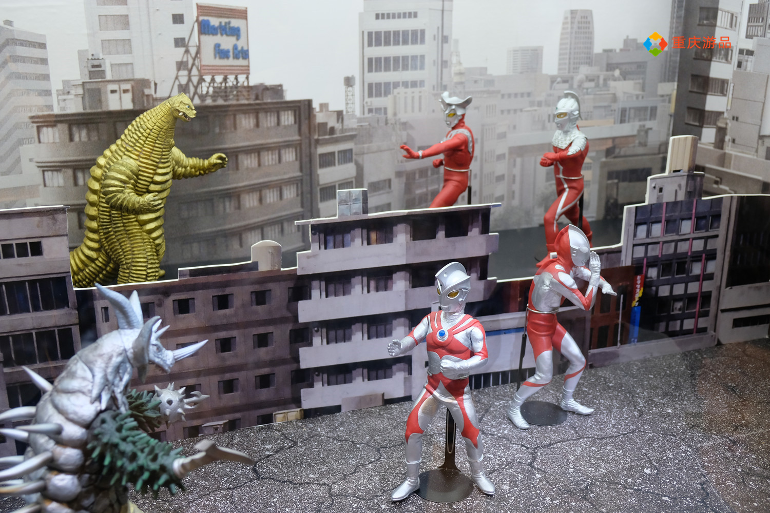 大家为什么喜欢奥特曼？重庆55周年现场实况，中二少年的狂欢