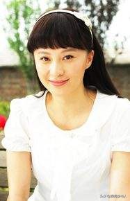 徐露：饿肚子在片场等3小时只为代替蒋勤勤，与