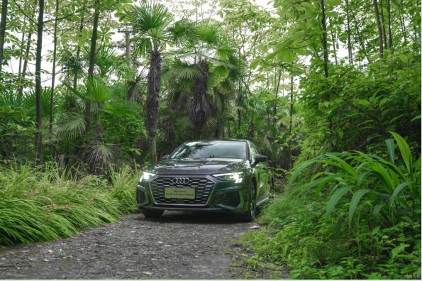 开着A3 sportback，朝拜“成都秋名山二号”