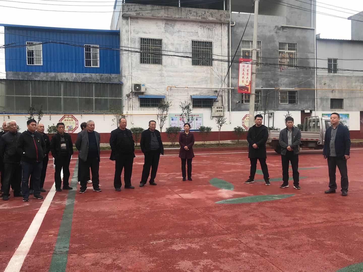 凝心聚力谋发展 观摩学习促提高——青华镇开展人大代表观摩活动