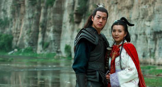 马中赤兔，吕布死后赤兔马没事，而关羽死时赤兔马却绝食而亡