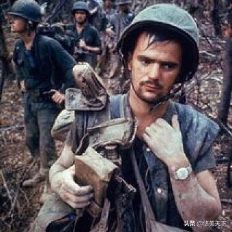 美国大兵回忆录最大的对手不是越南男兵，而是越南女兵