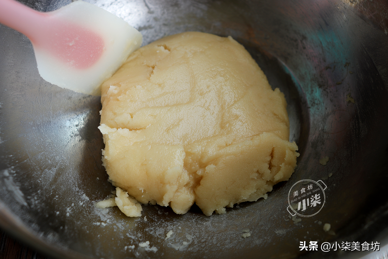 爱吃绿豆饼快收藏，学会不用买，皮薄馅大酥的掉渣，做法超级简单
