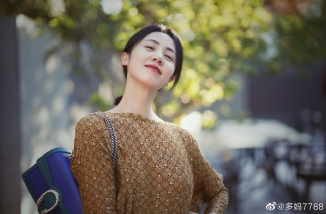 多多亲手烤面包DIY礼物为妈妈庆生，甜蜜表白孙莉：我最爱的妈咪