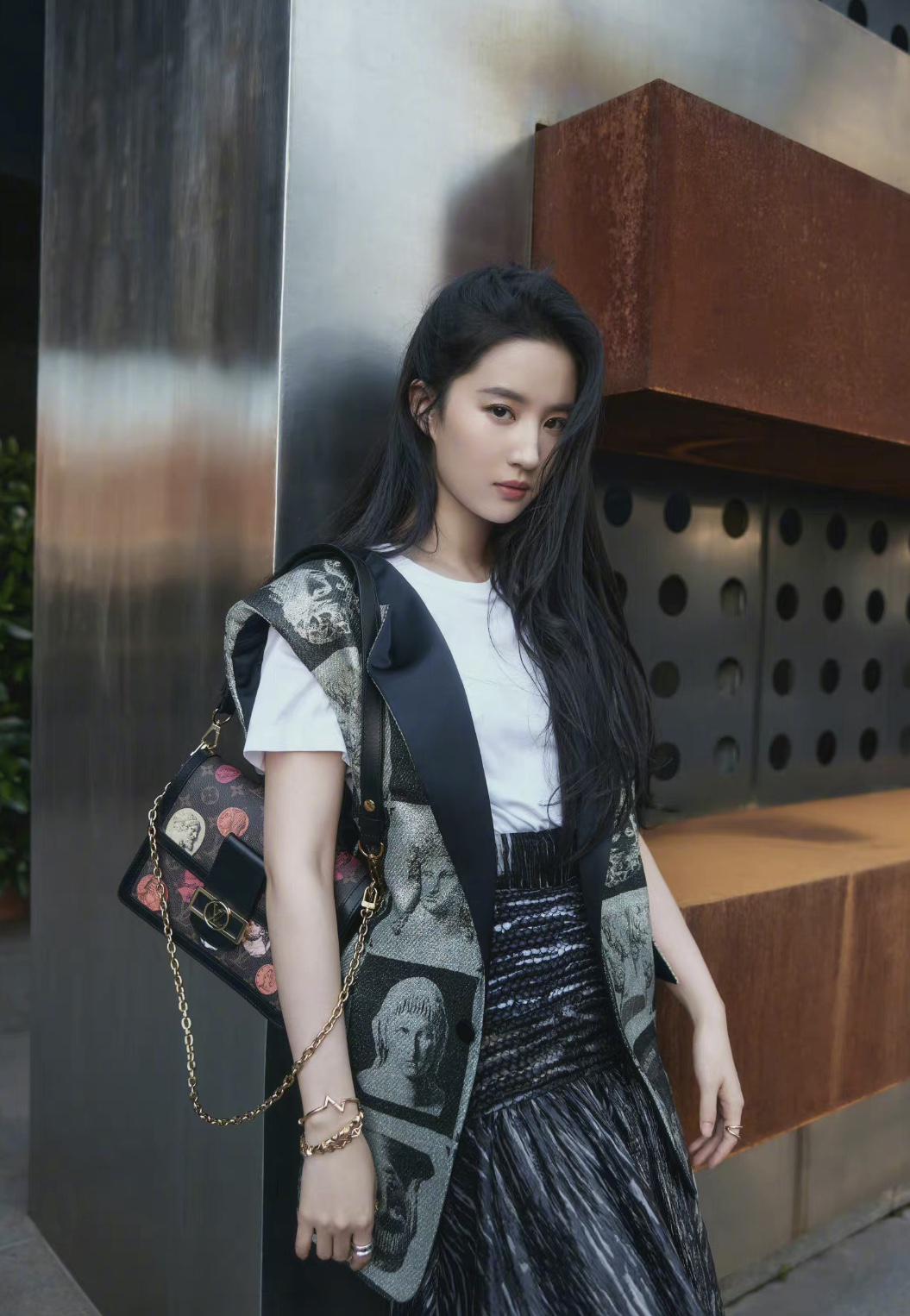 Actress Liu Yifei Partners with Louis Vuitton for their SS 2021 Capucines  Campaign – The Laterals