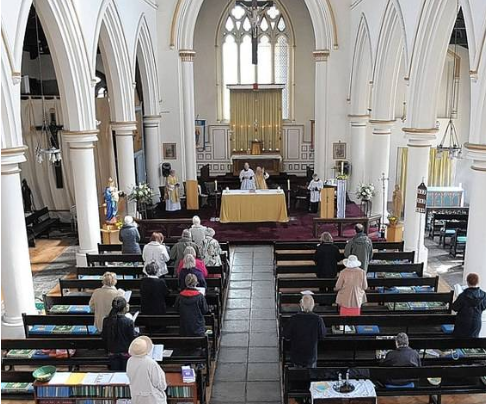 总统权力无所不能？特朗普提出要求后，对全美