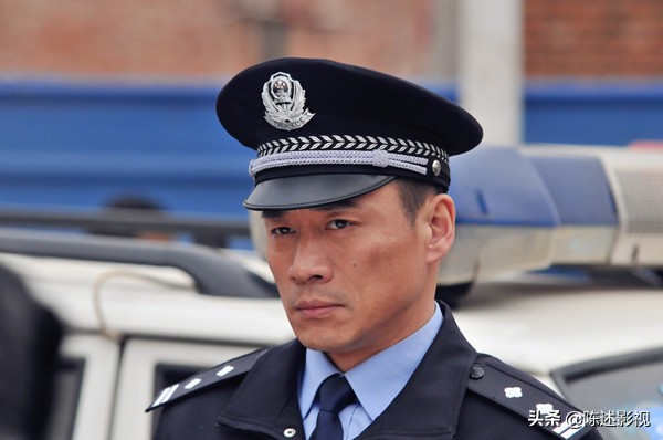 油头粉面就不要演军人了！让这13位男星告诉你，