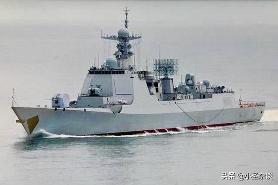 除了052D南京舰，“江苏舰队”还有一艘052DL苏州舰，综合战力强