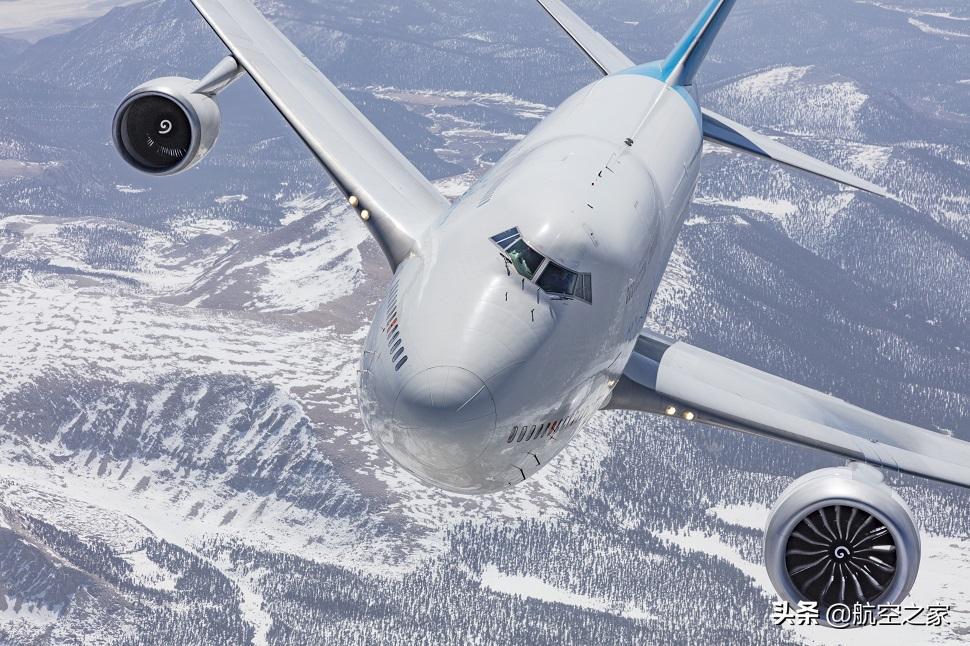 RollsRoyce Unveils GenNext Jet Engine Designs