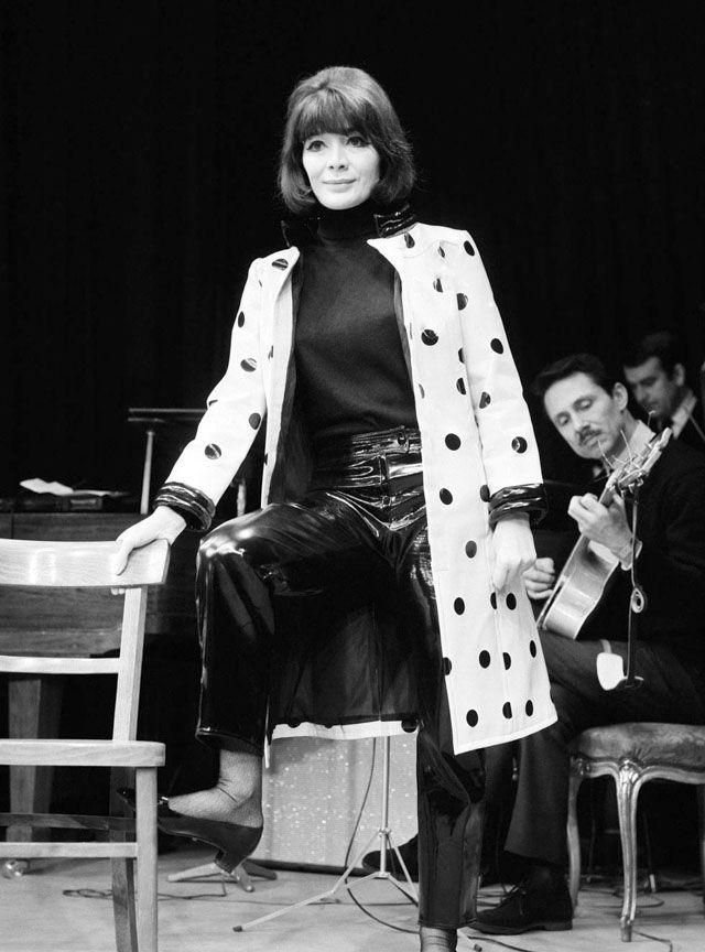 是她们定义了法国时尚！让10位法国女人为你的衣