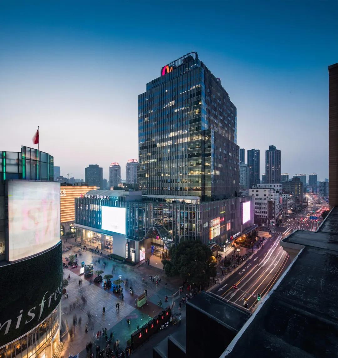 南京东路人民广场地区精品商务楼宇掠影之一恒基名人大厦