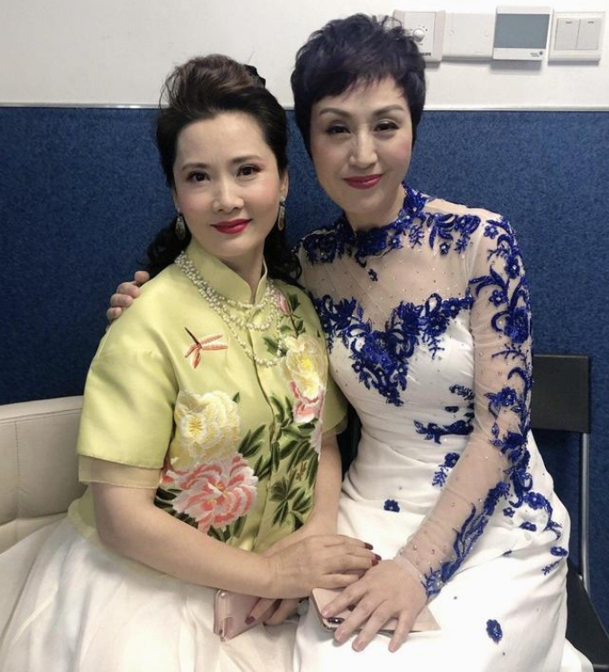 自然老去的10位女星，有人称霸影坛，有人早早退