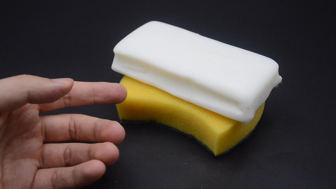 Don't throw away the used scouring pads. Keep them at home and use them for real. You can save a